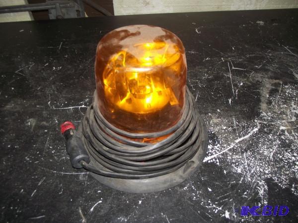 lot 74 image: Ecco Low Profile 12 Volt Beacon   H...
