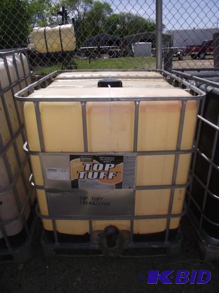 lot 91 image: Top Tuff Holding Tank   Includes Pa...