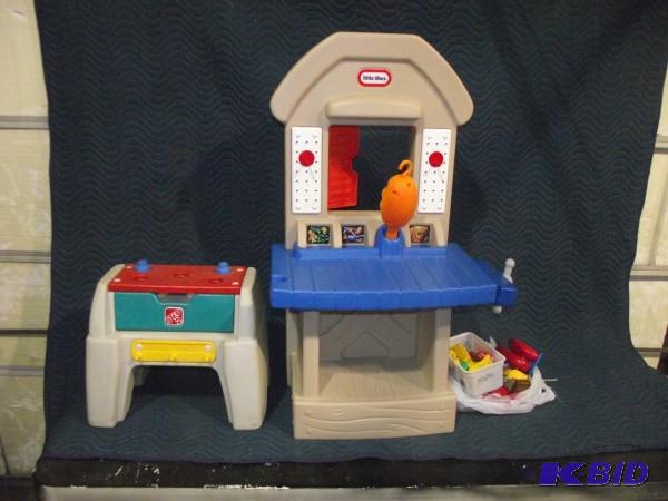 lot 18 image: Little Tykes Toys...