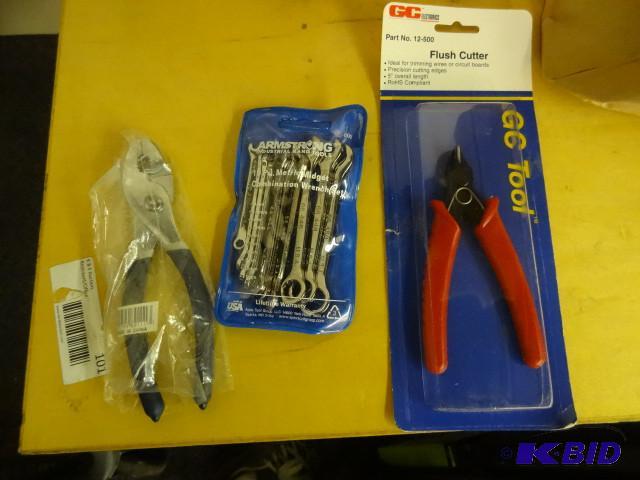 3 pc Tool Lot New incl Flush Cutter...