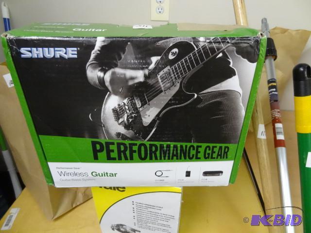 New In Box SHURE Wireless Guitar gu...