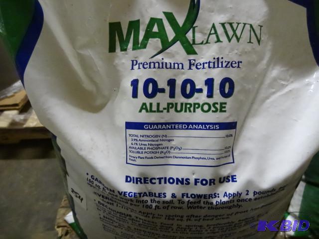 Approx 20 lbs MaxLawn Fertilizer 10...