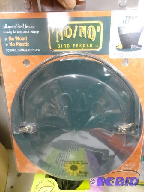 New bird feeder...