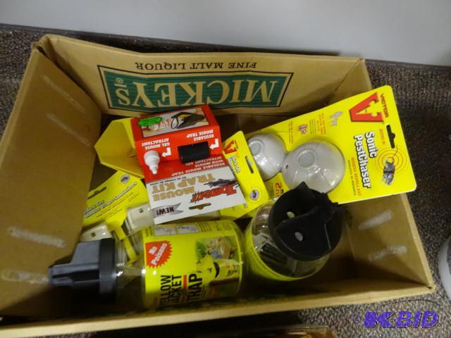 New lot of sonic pest repellers, wa...