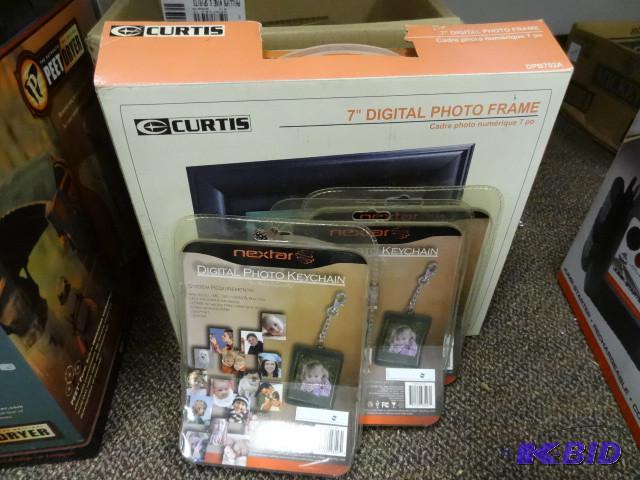 New Curtis Digital Desktop Photo Fr...
