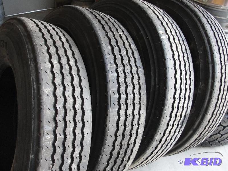 4 NEW 11R22.5 Recap Tires Michelin ...