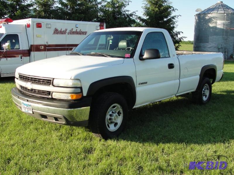 2001 Chevrolet 34 ton &nbsp- 2wd ...