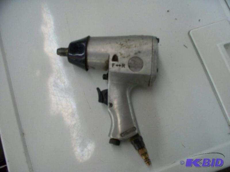 lot 65 image: CENTRAL PNEUMATIC IMPACT &quotWORK...