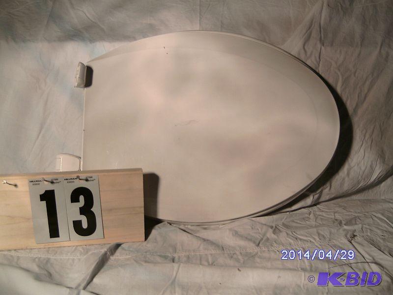 lot 13 image: Toilet Seat - oval...