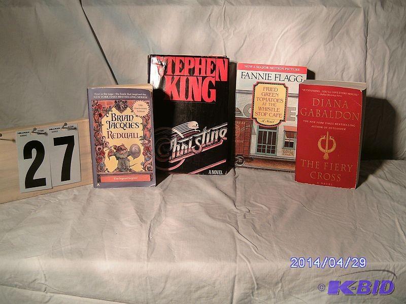 lot 27 image: Books, fiction - Christine - Stephe...