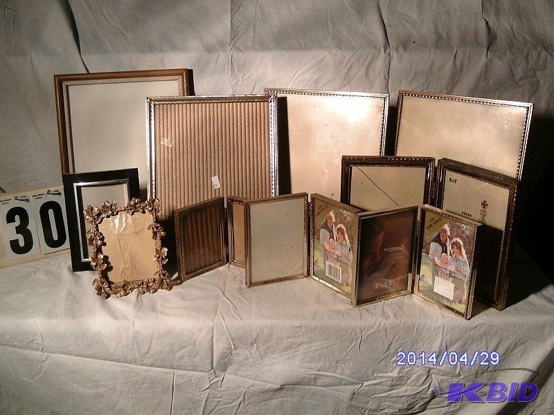 lot 30 image: Antique Metal Picture Frames, Qty 1...