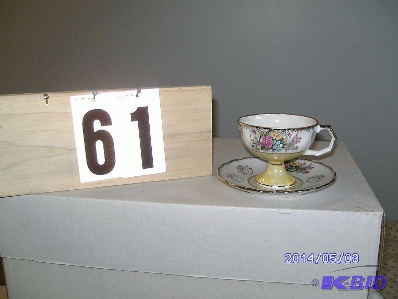 lot 61 image: China Teacup - Gold and white with ...