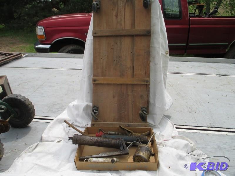 lot 85 image: Mechanics floor creeper, grease gun...