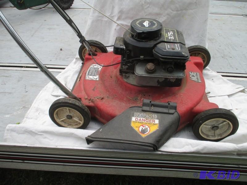 lot 94 image: 20" 3.75 HP push mower, worked...