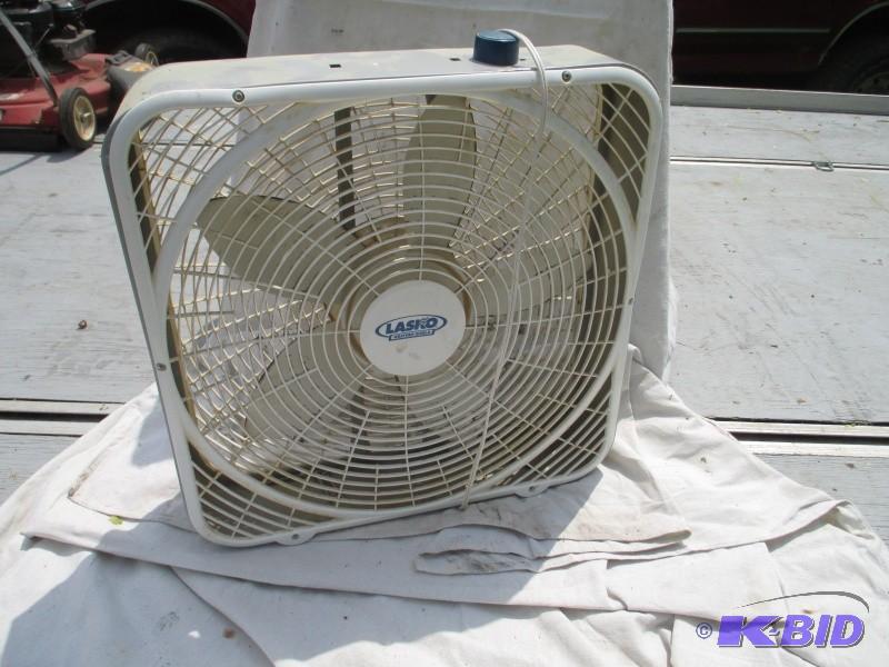 lot 96 image: Electric fan works...