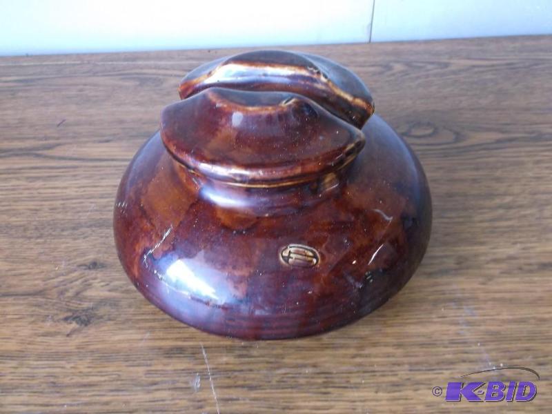 Vintage heavy insulator in great sh...