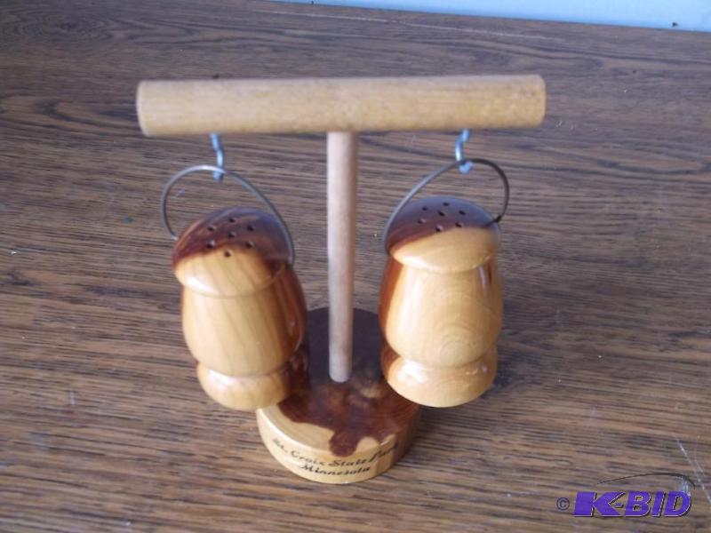 Cute wooden salt an pepper souvenir...