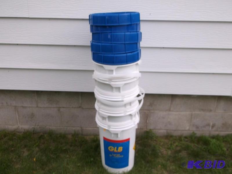 5-6 Gal. pails with locking lids ha...
