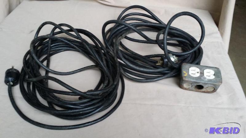 2 Extension cords, aprrox&nbsp25 f...
