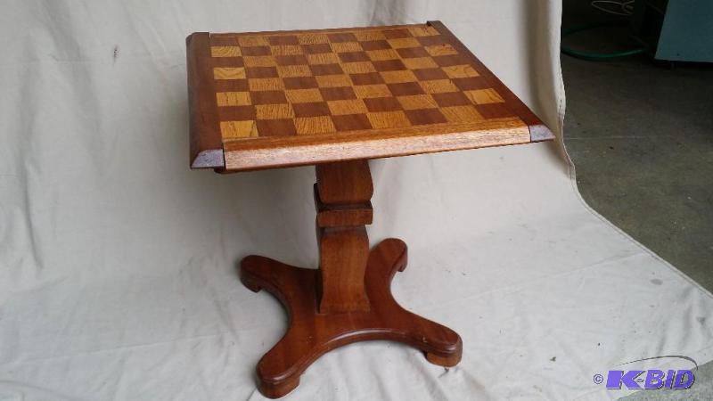 ChessCheckerboard Table