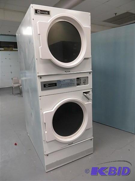 lot 5 image: Maytag Commercial Coin-Operated 30l...