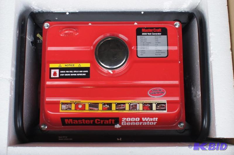lot 9 image: MasterCraft 2000 watt generator  M...