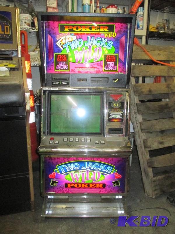 Atronic .01 20 coin Poker two jacks wild slot machine
