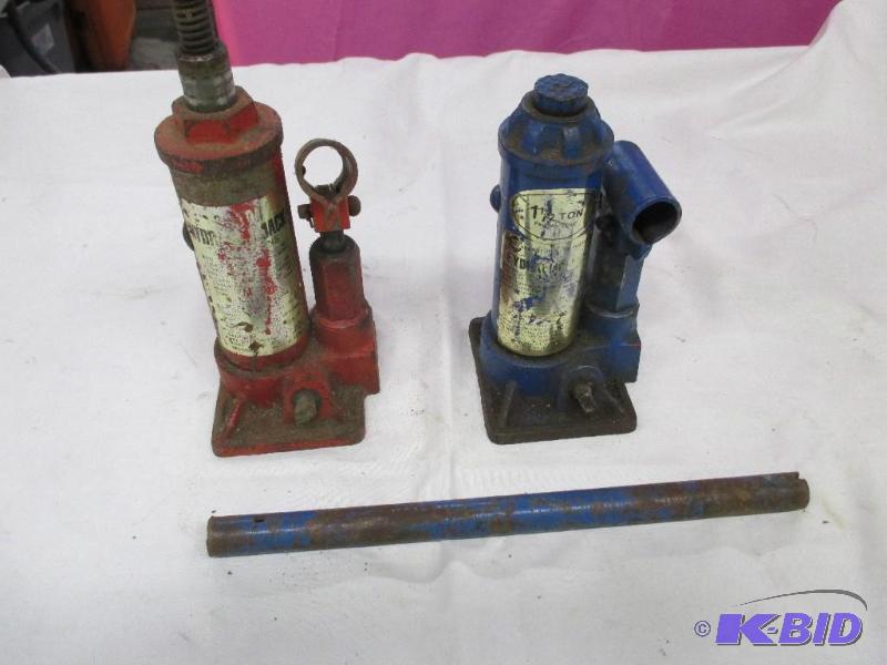 2 - 1 12 Ton Jacks