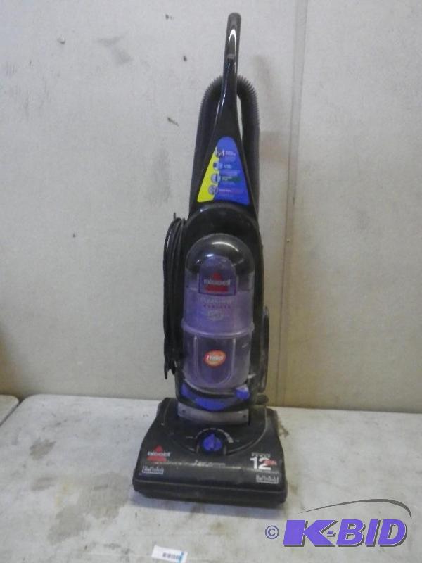 Bissell vac...