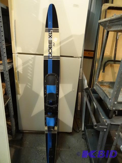 1 water ski Jobex 757...