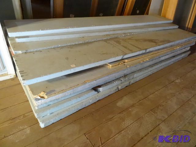 Qty 5- 4 x8 styrofoam sheets of ins...