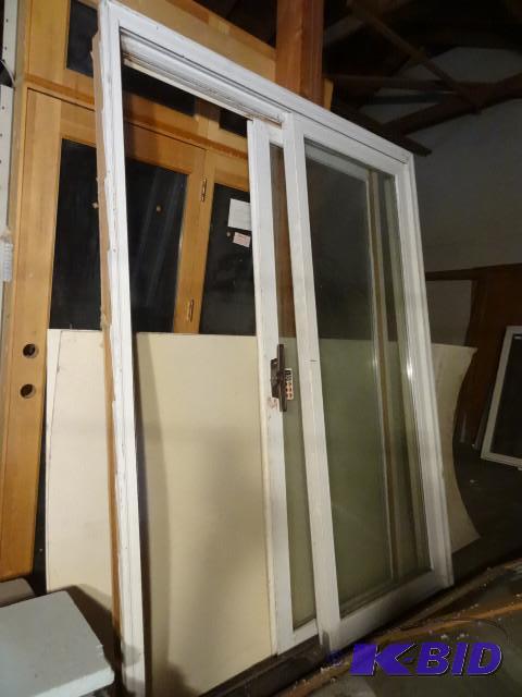Double sliding patio door. 61 12 x...