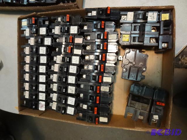 Box of misc circuit breakers. Mostl...
