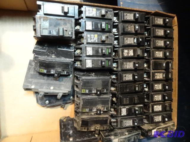 Box of misc circuit breakers...