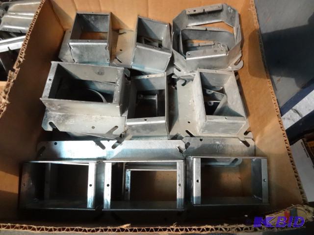 Box of misc mud rings...