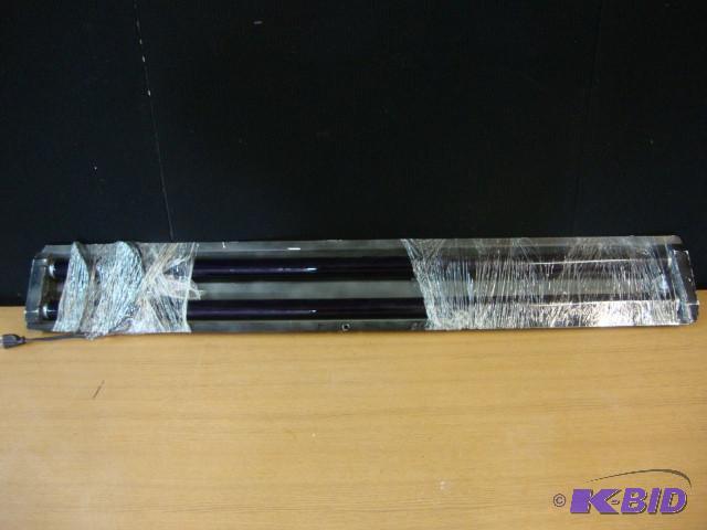 48in Blacklight Fixture, Works, fix...