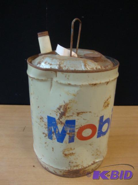 Antique Mobil Oil Can...