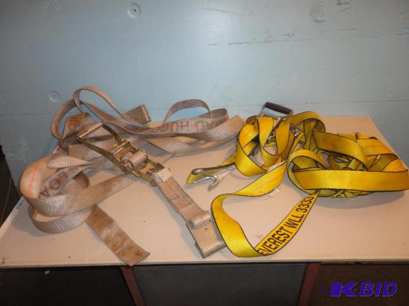 Ratchet straps