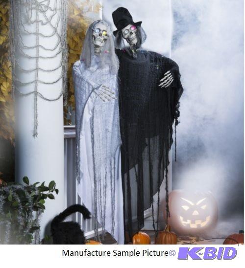 Lighted Skeleton Couple -&nbspMake...