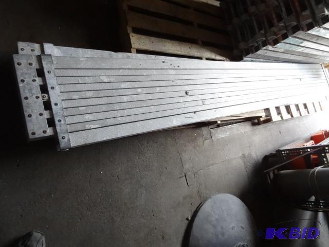 lot 67 image: Task master aluminum extension plan...