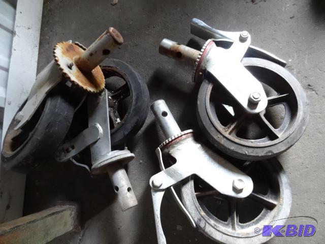 lot 71 image: 4 scaffolding wheels...