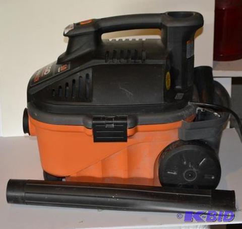 lot 108 image: Rigid Portable Vac 4 gallon 5.0 pea...