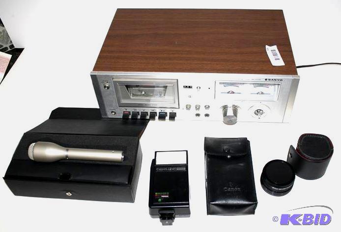 lot 117 image: Moving Coil Dynamic Microphone AT 8...