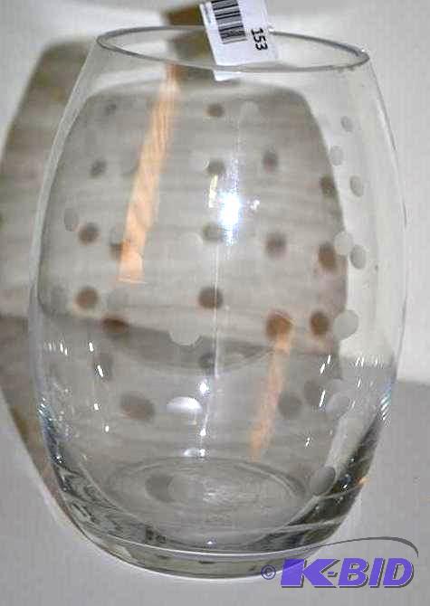 lot 153 image: Beautiful polka dot Mikasa glass va...
