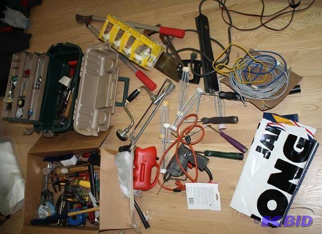lot 175 image: Tools, tool box, electric drill, pa...