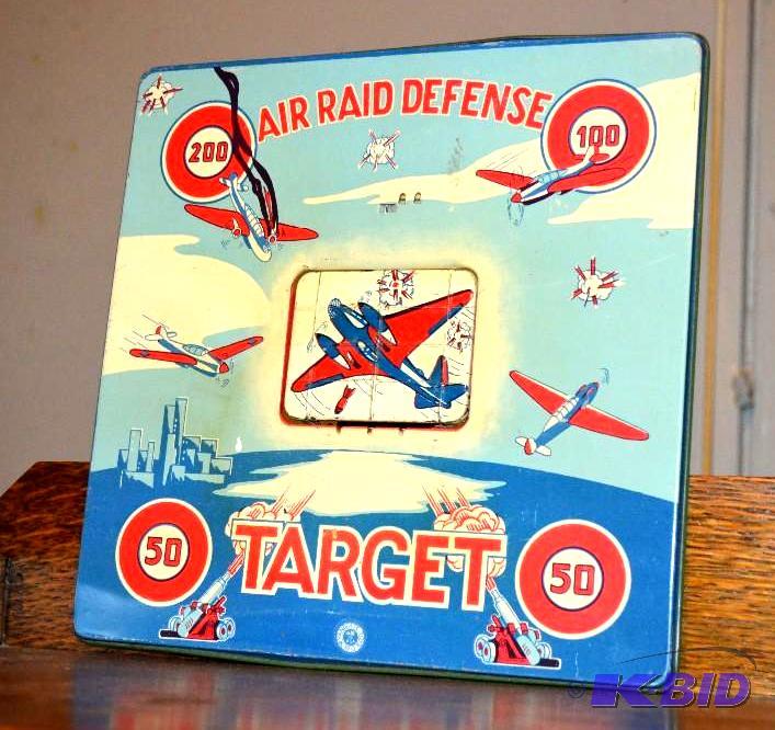 lot 69 image: WYANDOTTE&nbspToys Air Raid Defens...