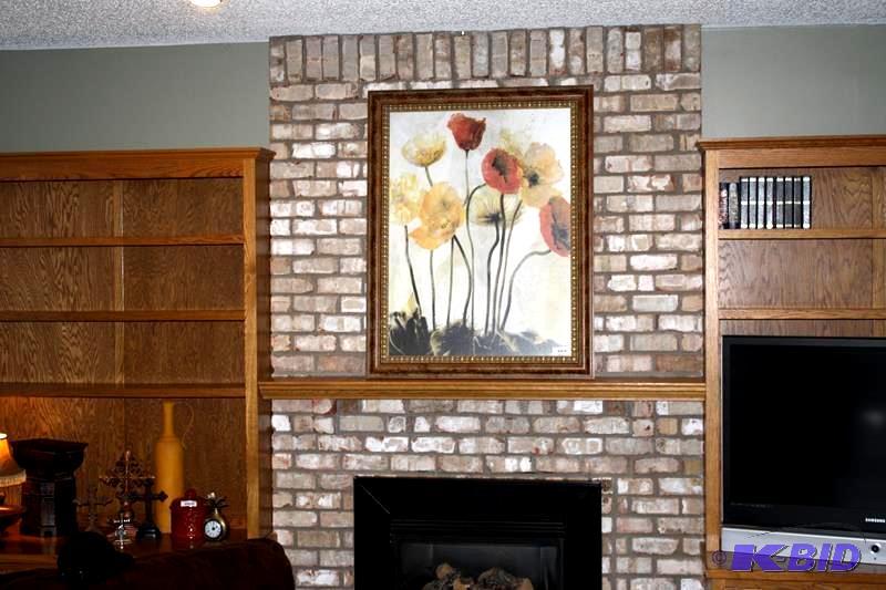 lot 70 image: Beautiful large framed floral print...