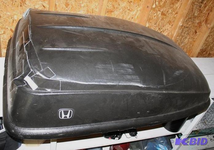 lot 77 image: Black Honda Car Topper in garage. 5...