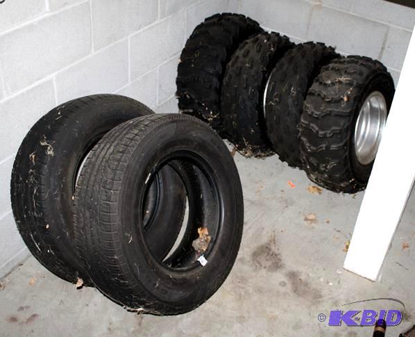 lot 89 image: 2-21570R 15 Tires- Goodyear Assu...