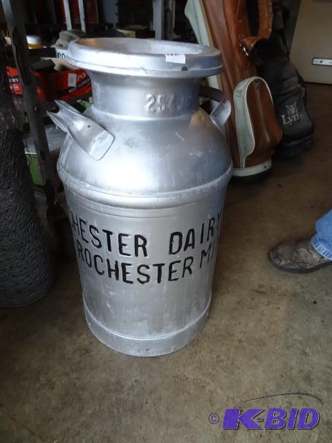 lot 122 image: Full sized cream can....